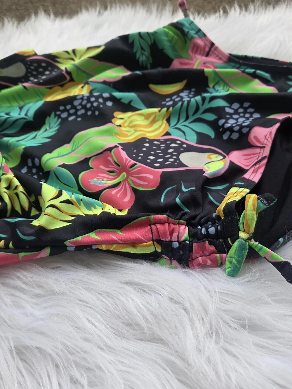 Old Navy - Kids Bead-Cutout One-Piece Swimsuit - Black with Neon Prints - Size